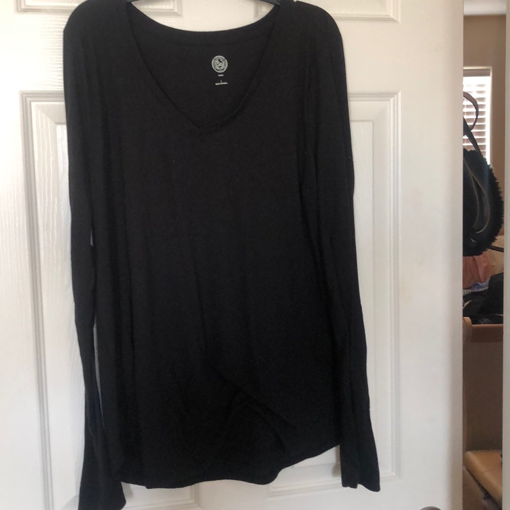 women’s long sleeve